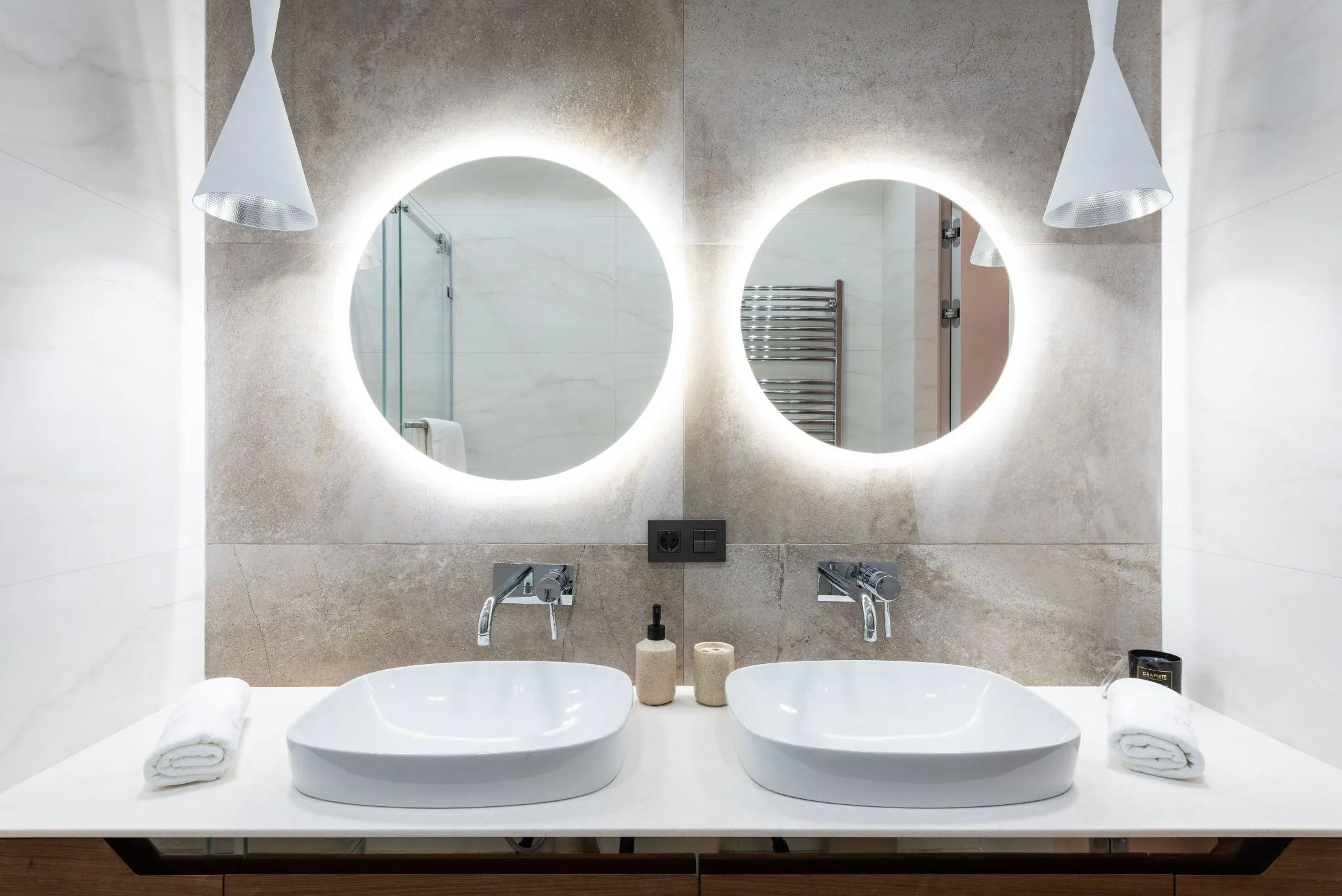 Benefits of Internet of Things (IoT) in Restroom Management