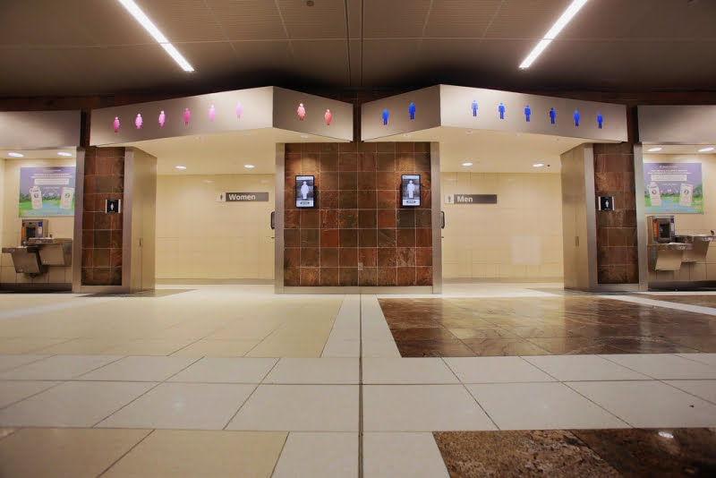 Gleaming, spacious and well-designed restrooms at the airport synonymous with grime, leaks and lines have travelers snapping sink selfies and tweeting delight instead of derision. After all, what’s more important at an airport than the bathrooms? “Looking good #LGA new terminal B…thrilled about the bathrooms with 20 stalls!!!” Mary Wolfe of Pittsburg, Kan., tweeted on her first trip through the new concourse, which opened Dec. 1.